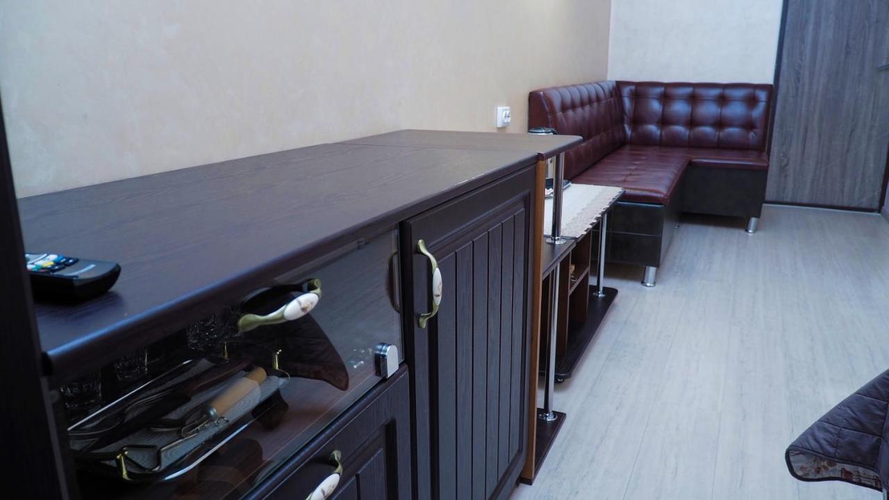 Hotel "Nizhyn" 外观 照片